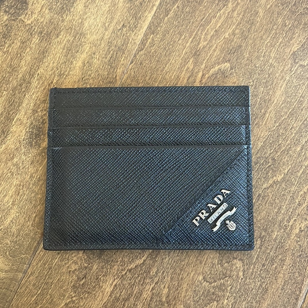 Prada Saffiano Leather black money and card holder - like new